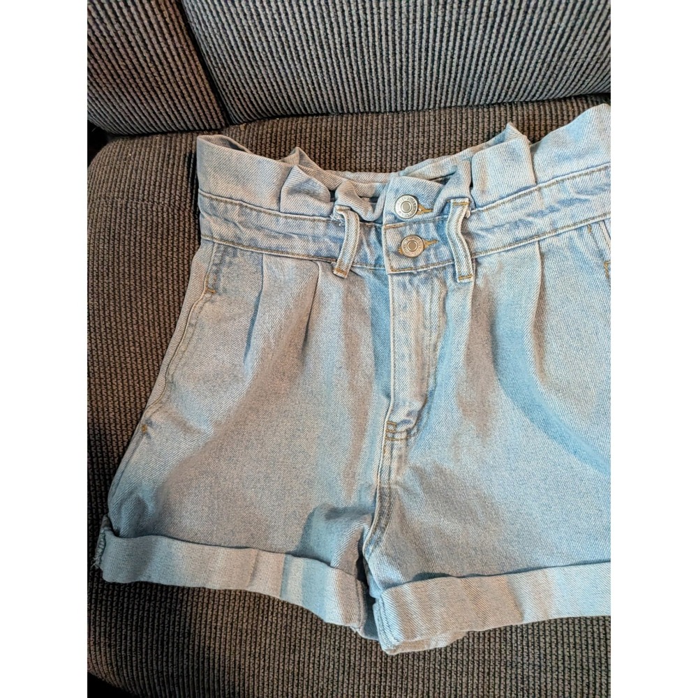 Forever 21 Light Wash Paperbag Waist Denim Shorts Cuffed Blue Small